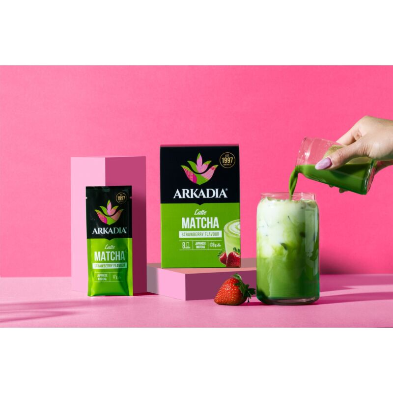 Arkadia Matcha Strawberry Latte Sachet 136g PINK