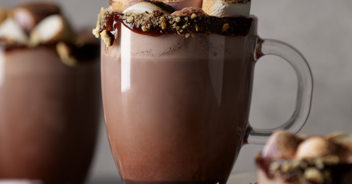 S’mores Mint Hot Chocolate | Arkadia Beverages
