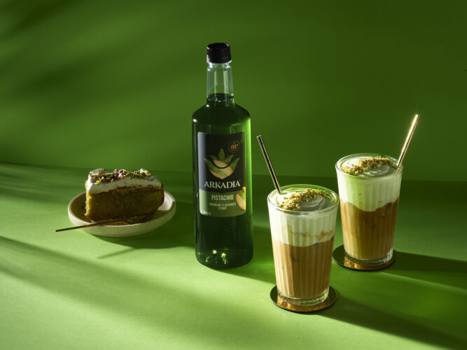 Pistachio syrup and drink