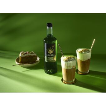 Pistachio syrup and drink
